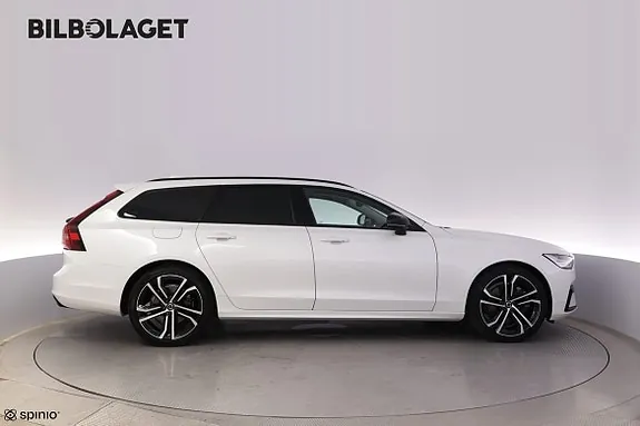 Volvo V90 2023 photo 2