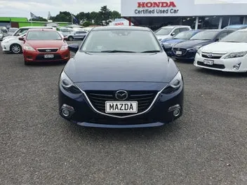 Mazda Axela 2015 photo 3