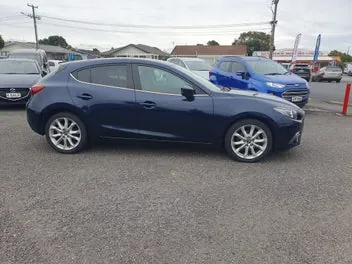 Mazda Axela 2015 photo 5