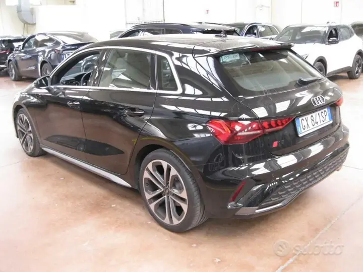 Audi A3 2024 photo 3