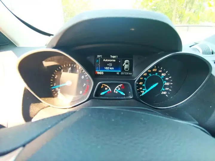 Ford Escape 2016 photo 5