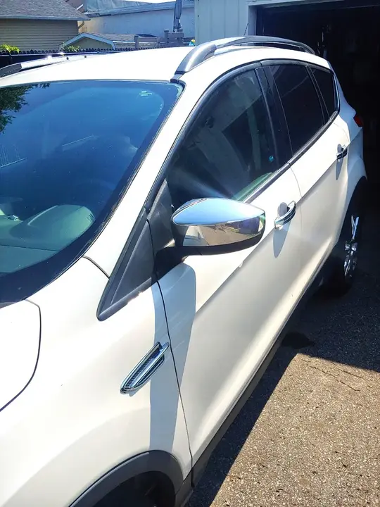 Ford Escape 2016 photo 3