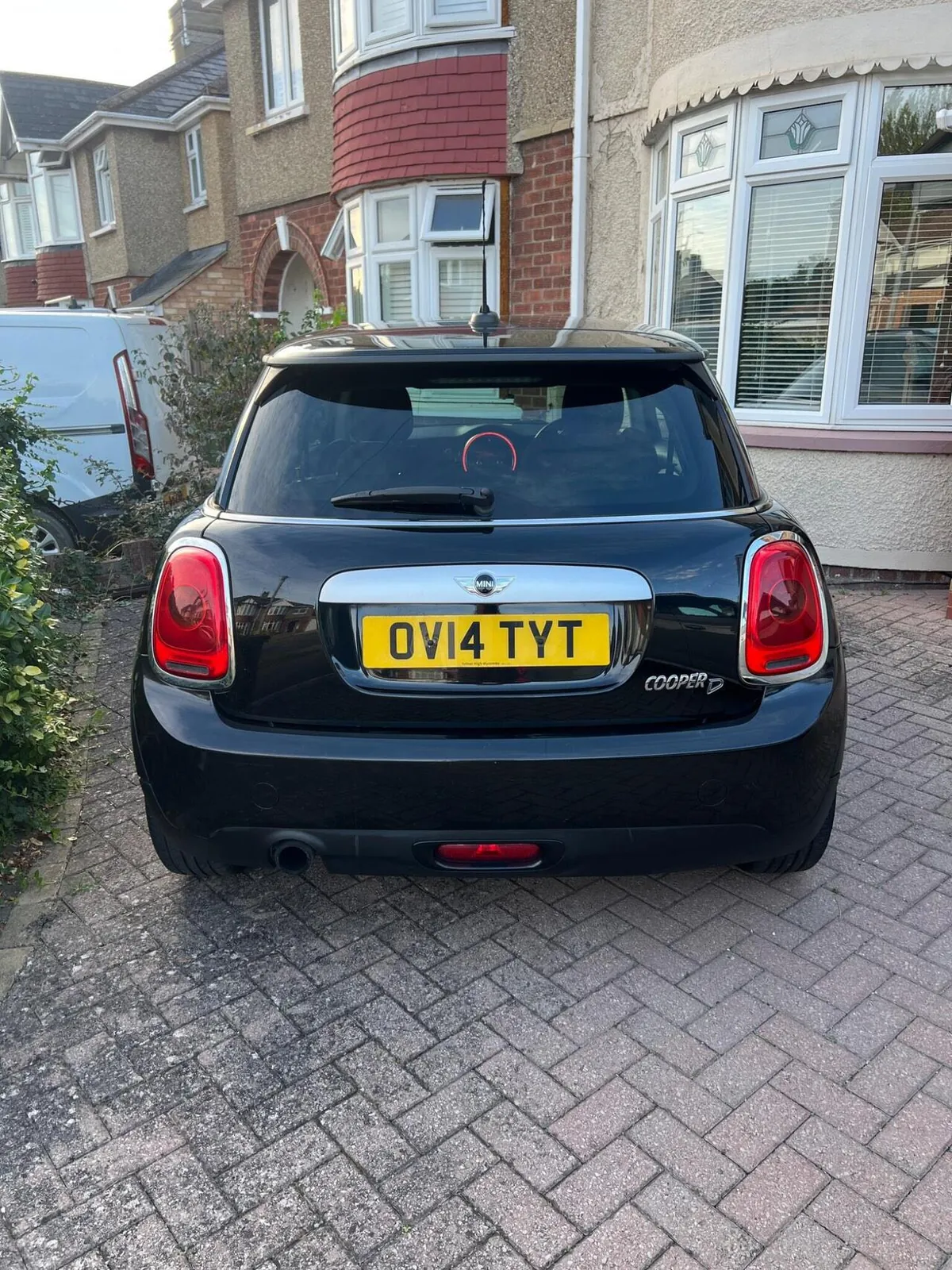 Mini Cooper D 2014 photo 3