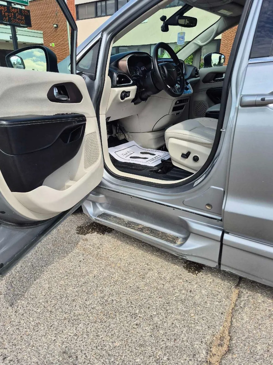 Chrysler Pacifica 2021 photo 4