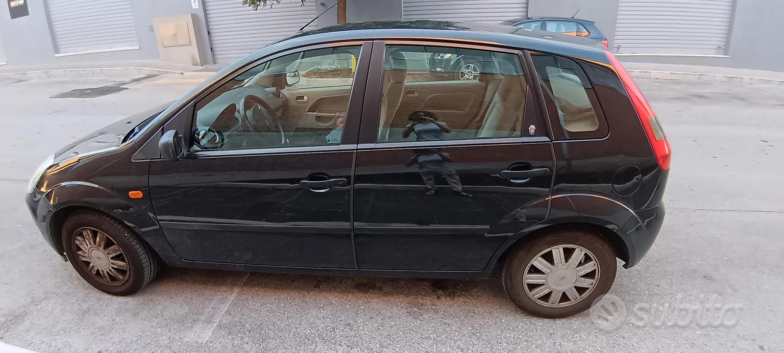 Ford Fiesta 2002 photo 3