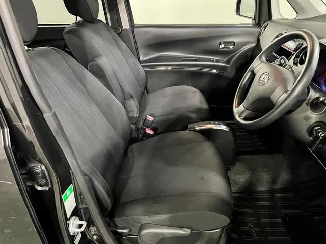 Daihatsu Tanto Exe Custom G 2010 photo 4
