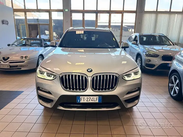 BMW X3 2018 photo 2