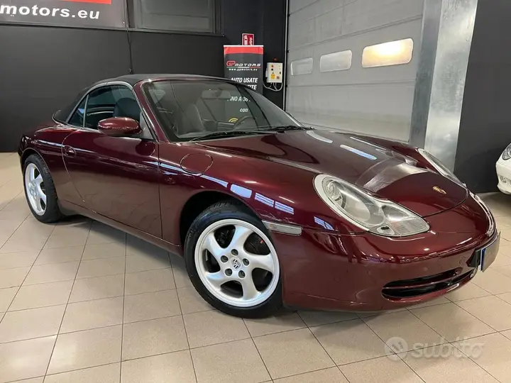 Porsche 911 2001 photo 2