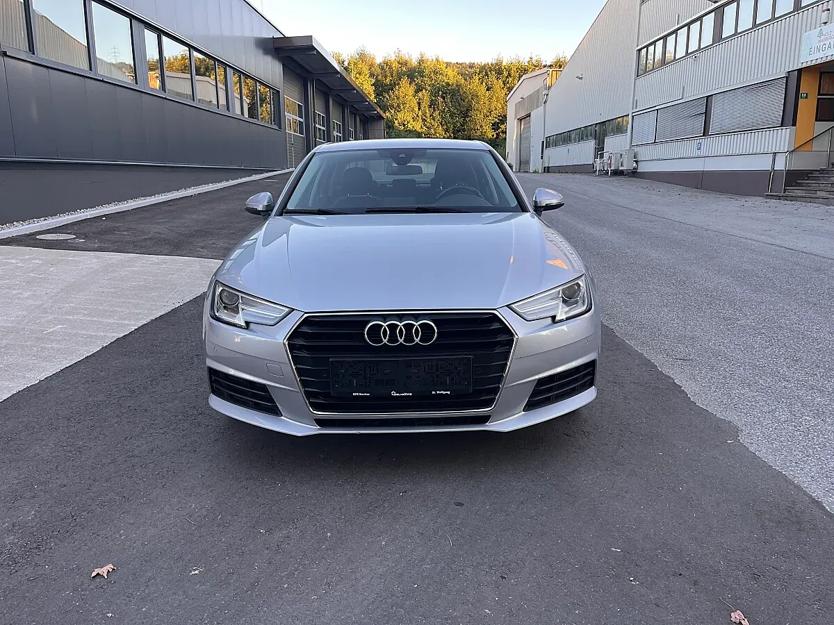 Audi A4 2016 photo 2