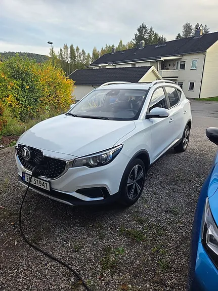 MG Zs Ev 2020 photo 2