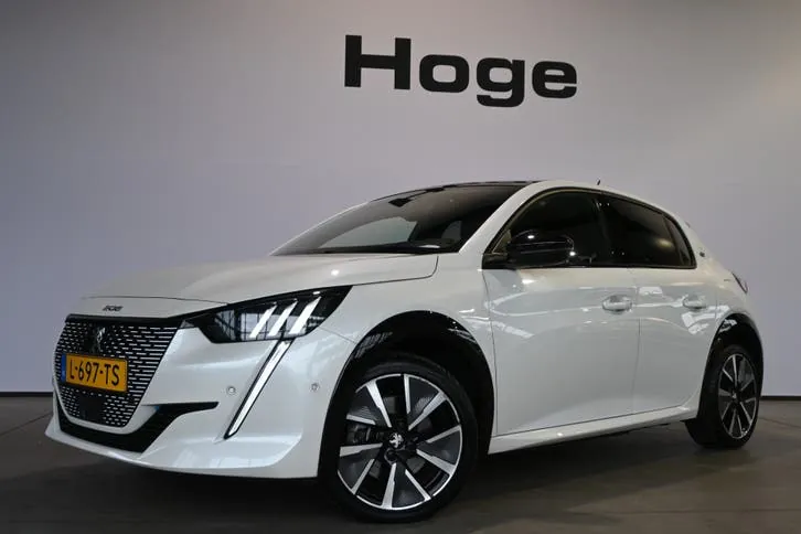 Peugeot E-208