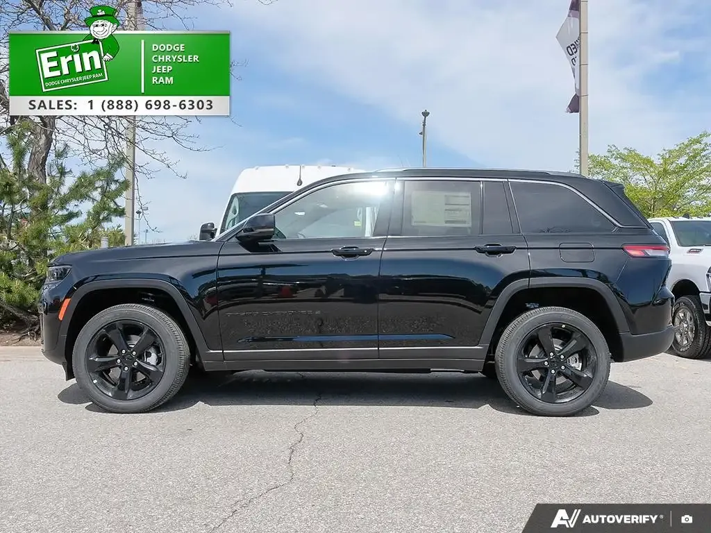 Jeep Grand Cherokee 2026 photo 3