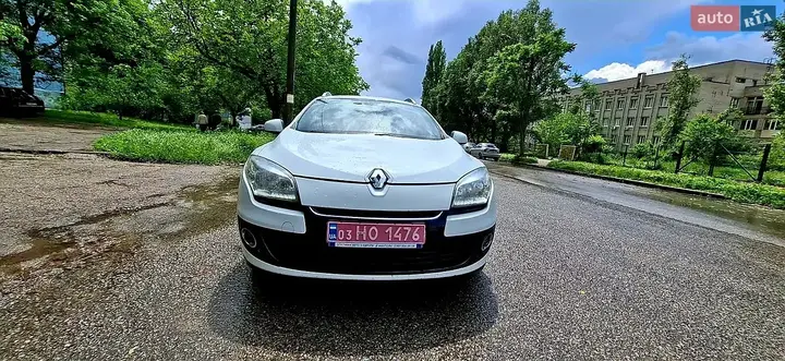 Renault Megane 2013 photo 3