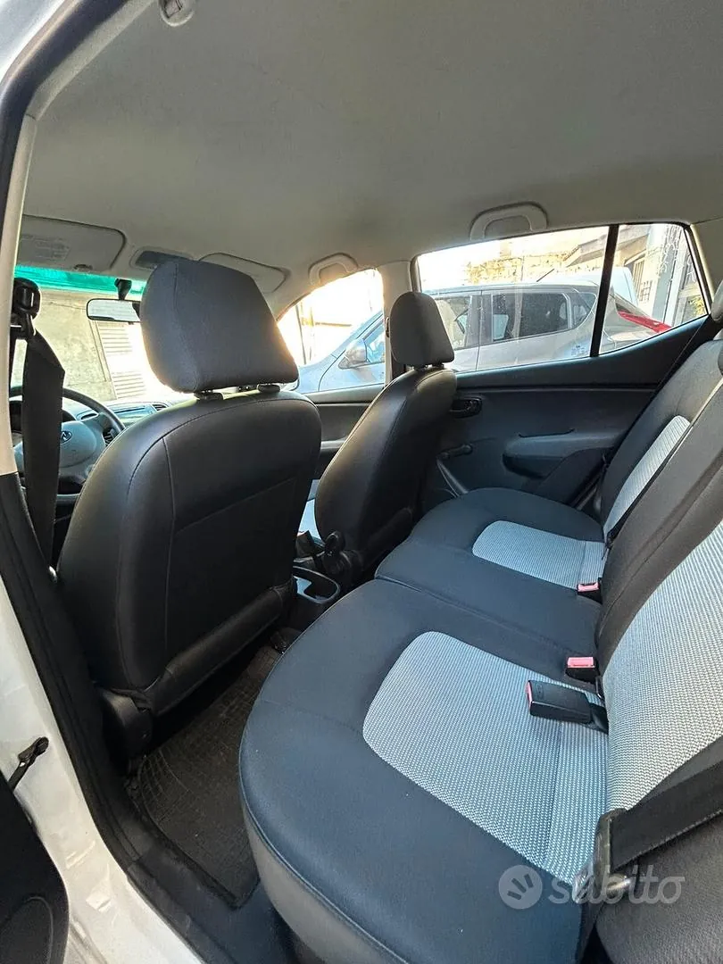 Hyundai I10 2010 photo 4