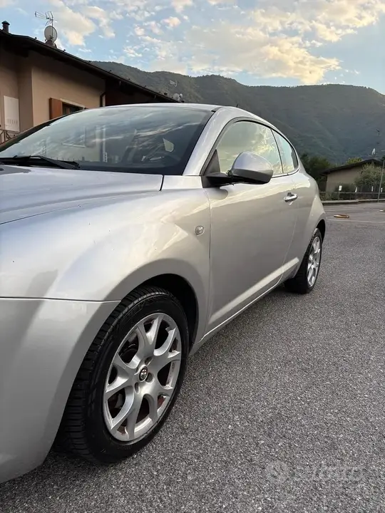 Alfa Romeo Mito 2011 photo 2