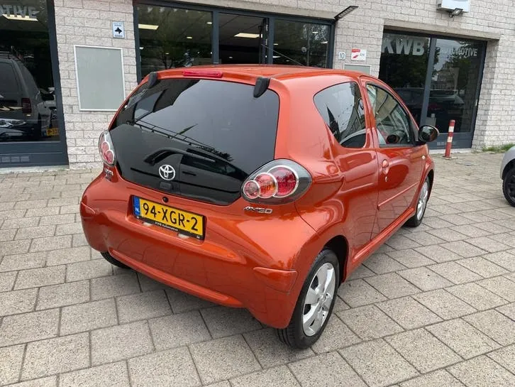 Toyota Aygo 2012 photo 3