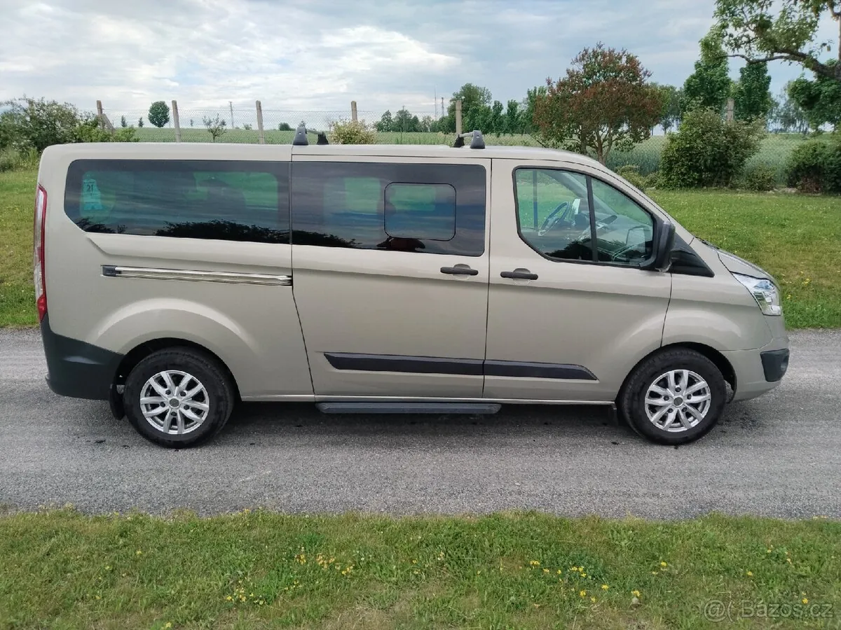 Ford Tourneo Custom