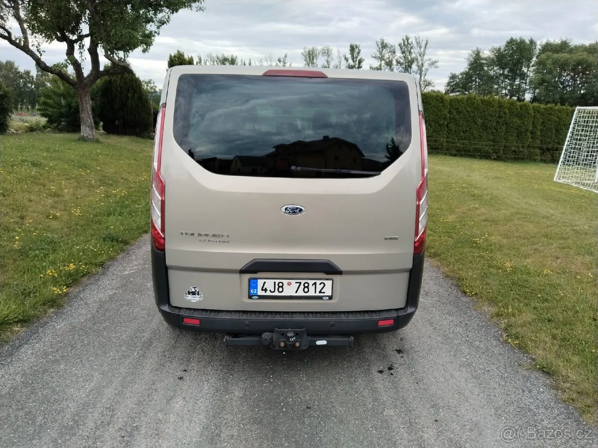 Ford Tourneo Custom 2013 photo 4