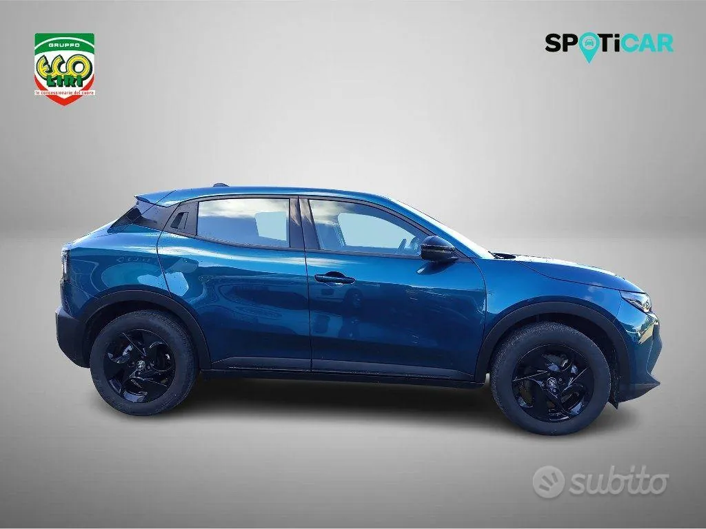 Alfa Romeo Junior 2025 photo 4