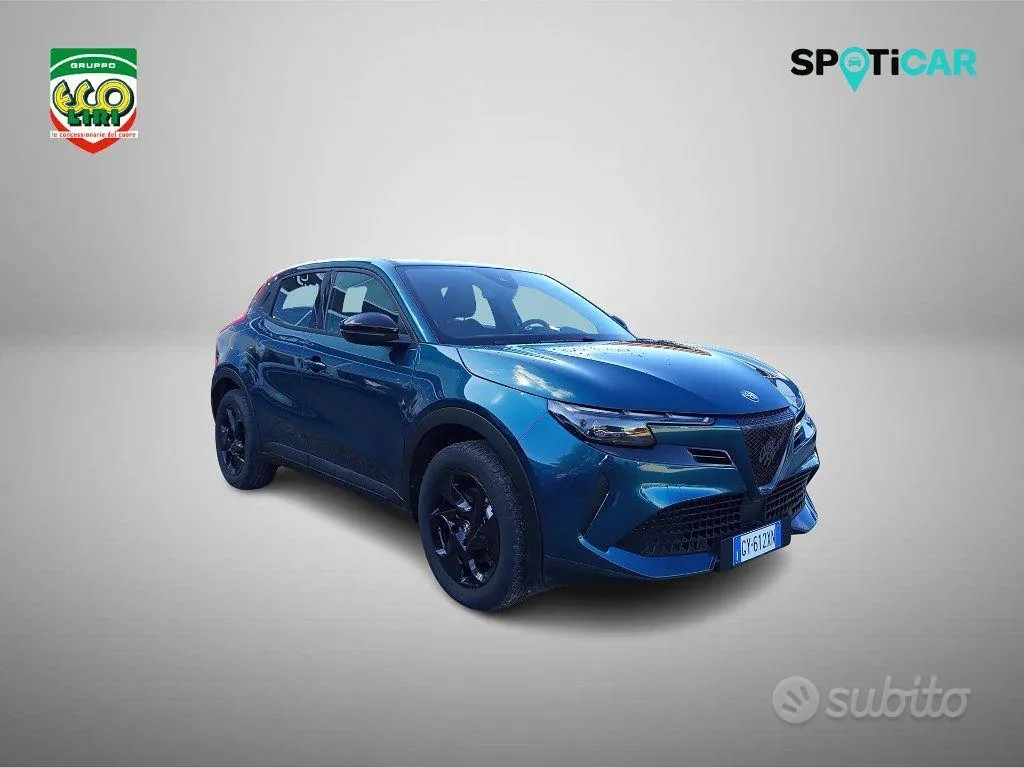 Alfa Romeo Junior 2025 photo 3