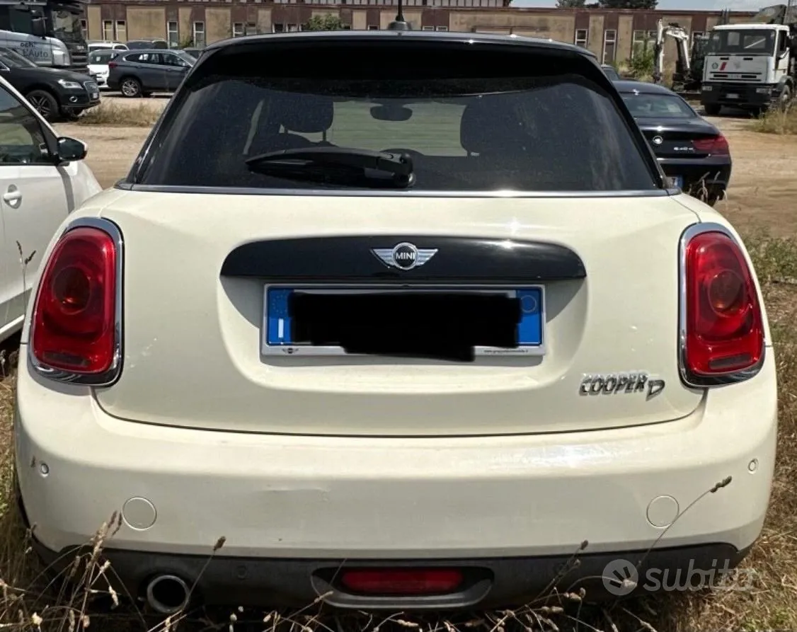 Mini Cooper D 2017 photo 5