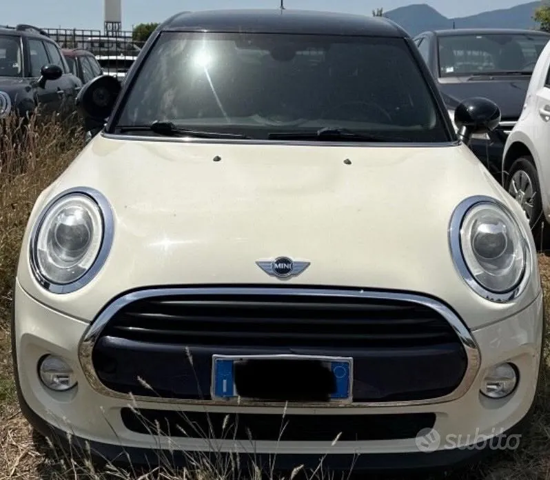 Mini Cooper D 2017 photo 2