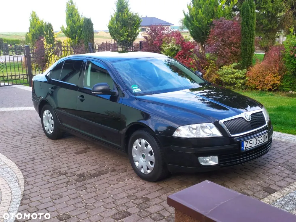 Skoda Octavia 2011 photo 3