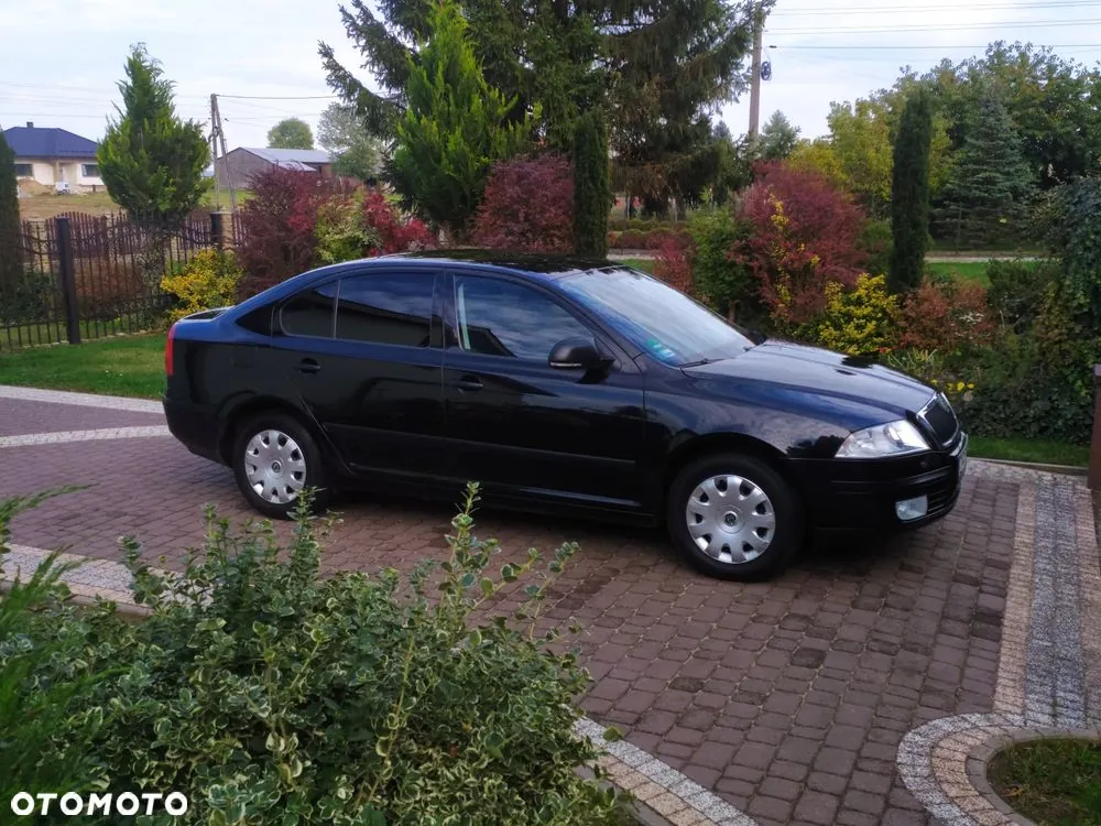 Skoda Octavia 2011 photo 5