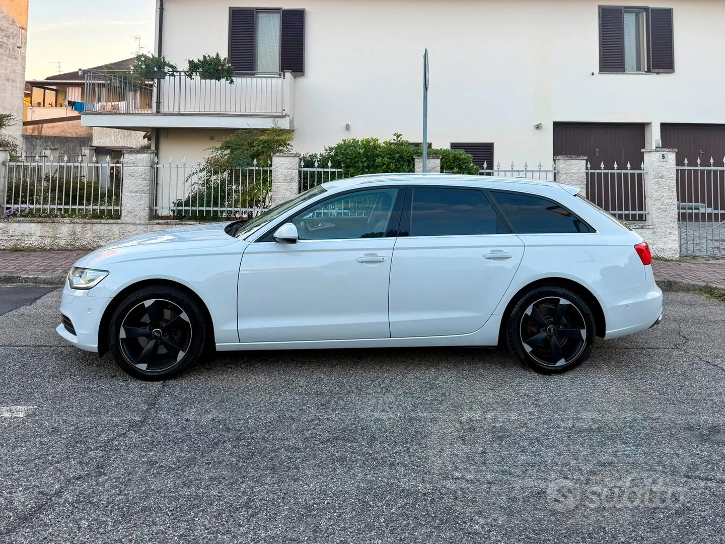 Audi A6 2015 photo 3