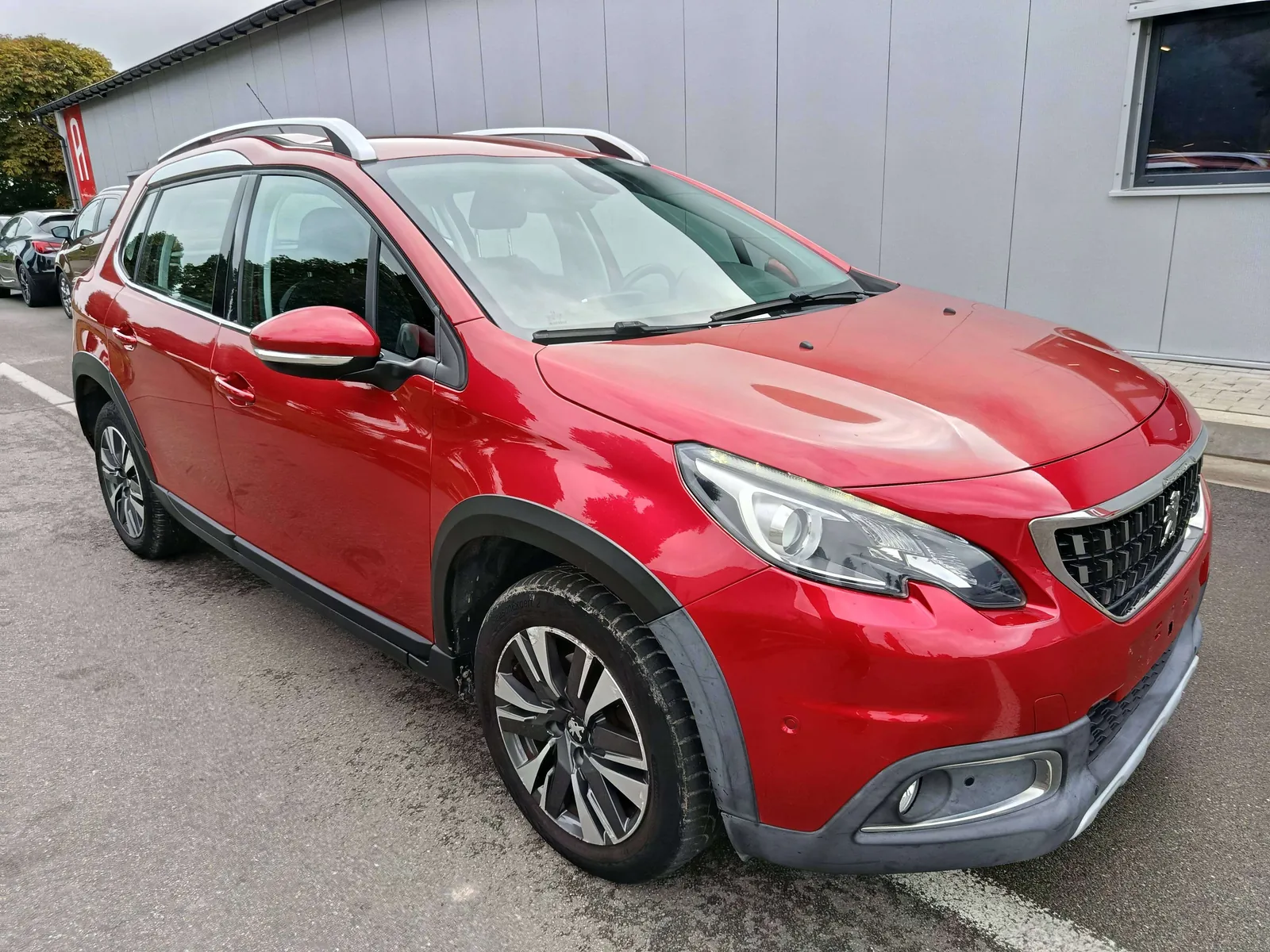 Peugeot 2008 2016 photo 2