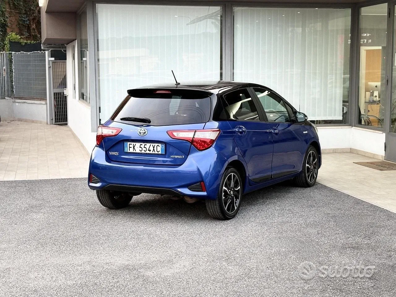 Toyota Yaris 2017 photo 5