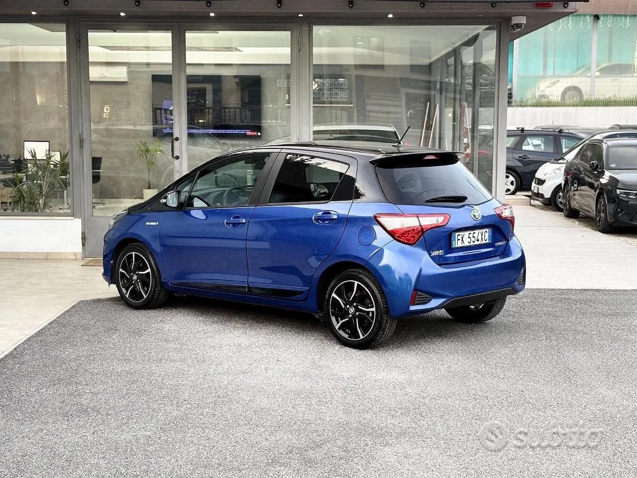 Toyota Yaris 2017 photo 4