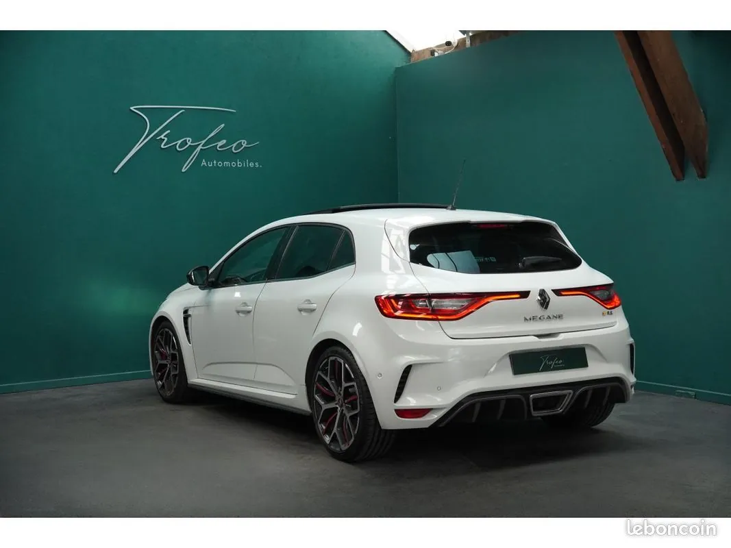 Renault Megane 2019 photo 5