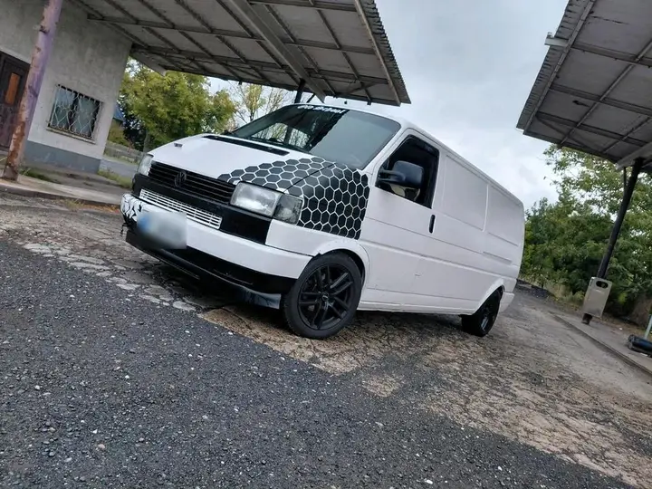 Volkswagen T4