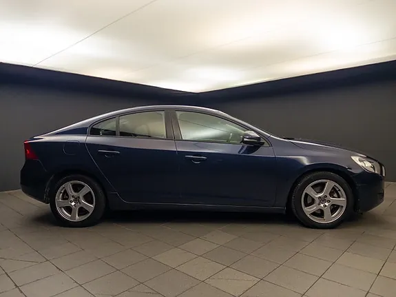 Volvo S60 2013 photo 5