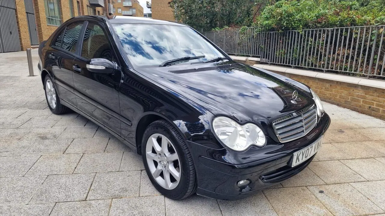 Mercedes-Benz C-Class