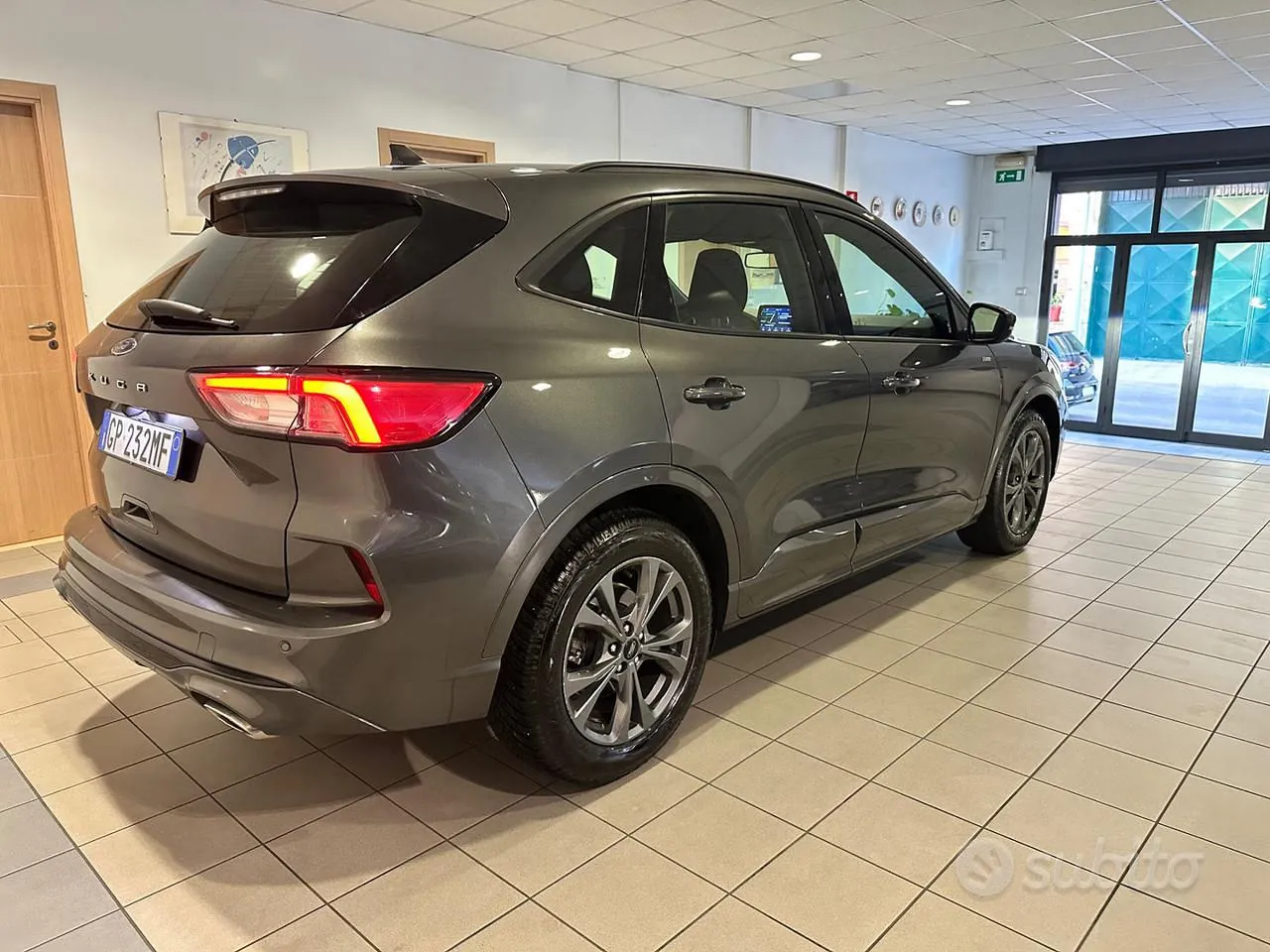 Ford Kuga 2023 photo 4