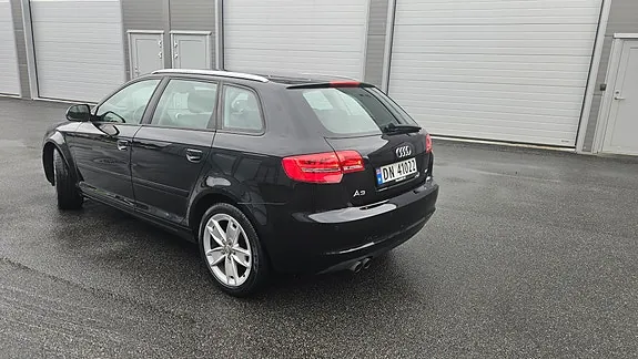 Audi A3 2010 photo 3