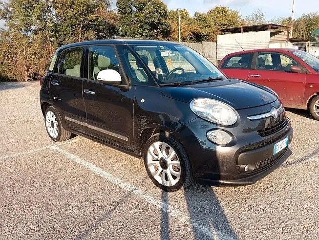 Fiat 500L 2013 photo 4