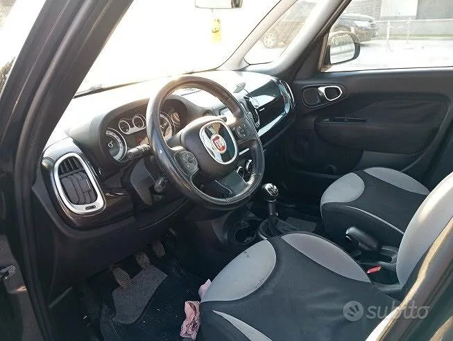 Fiat 500L 2013 photo 5
