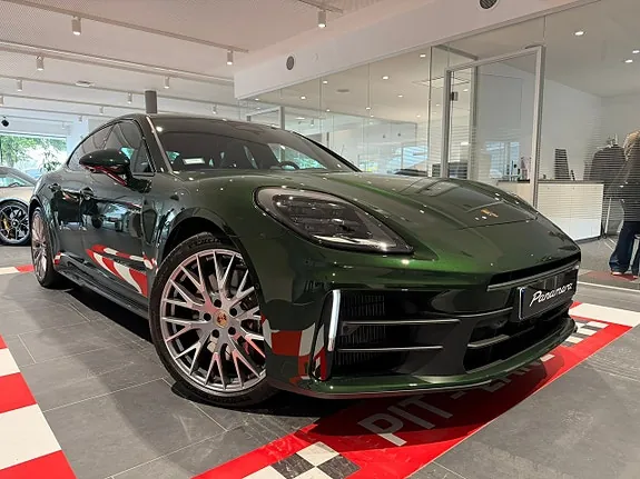 Porsche Panamera 4