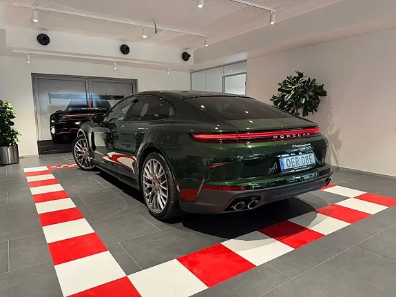 Porsche Panamera 4 2026 photo 2