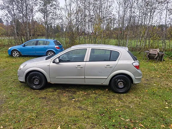 Opel Astra 2005 photo 3
