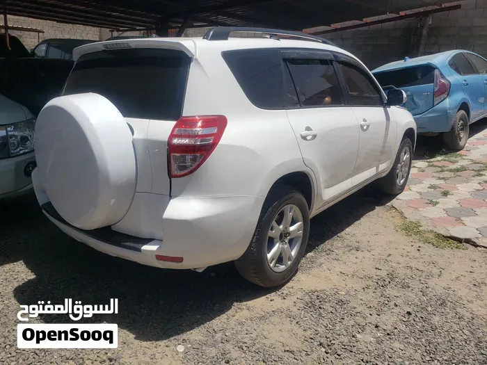 Toyota Rav4 2011 photo 5