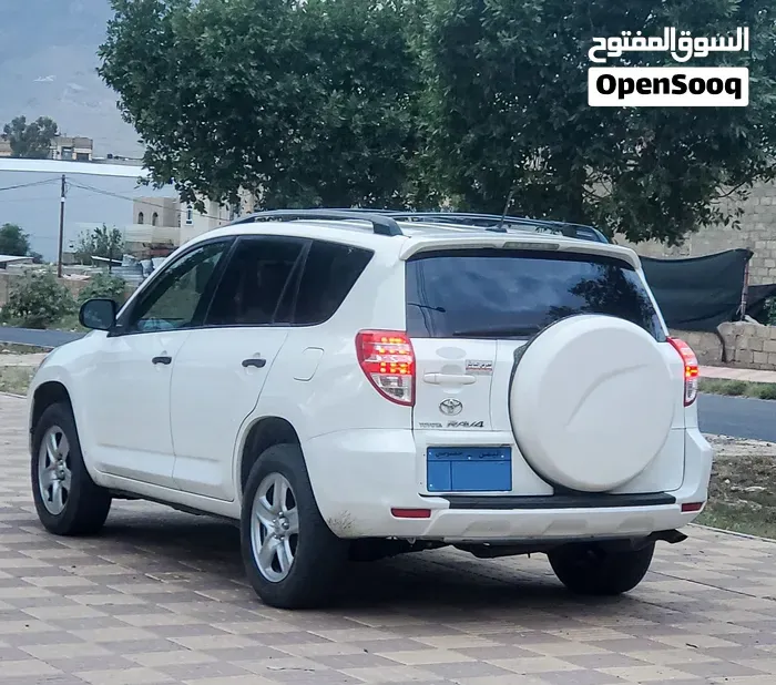 Toyota Rav4 2011 photo 4