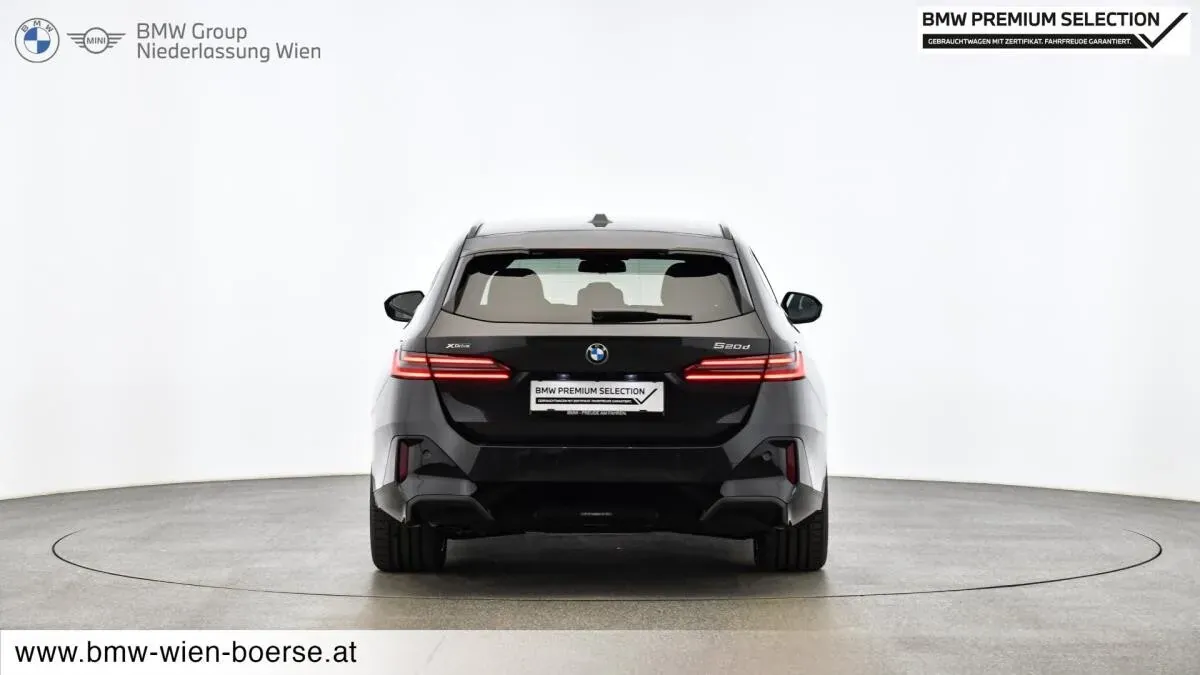 BMW 5 Series 2025 photo 2