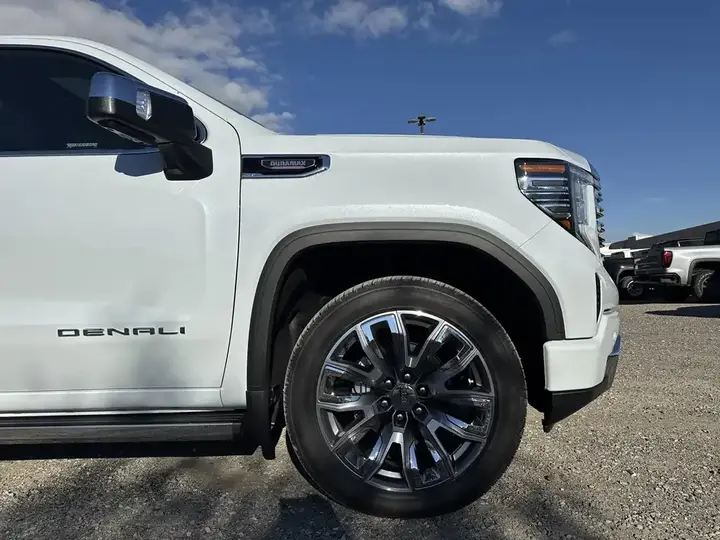 GMC Sierra 1500 2026 photo 4