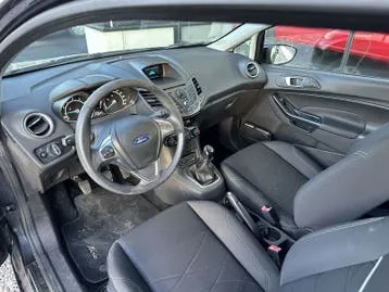 Ford Fiesta 2014 photo 2