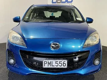 Mazda Axela 2011 photo 3