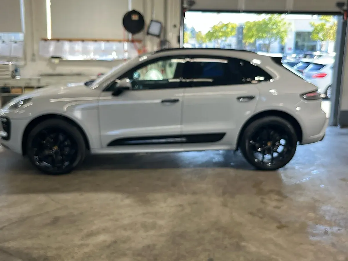 Porsche Macan 2022 photo 3